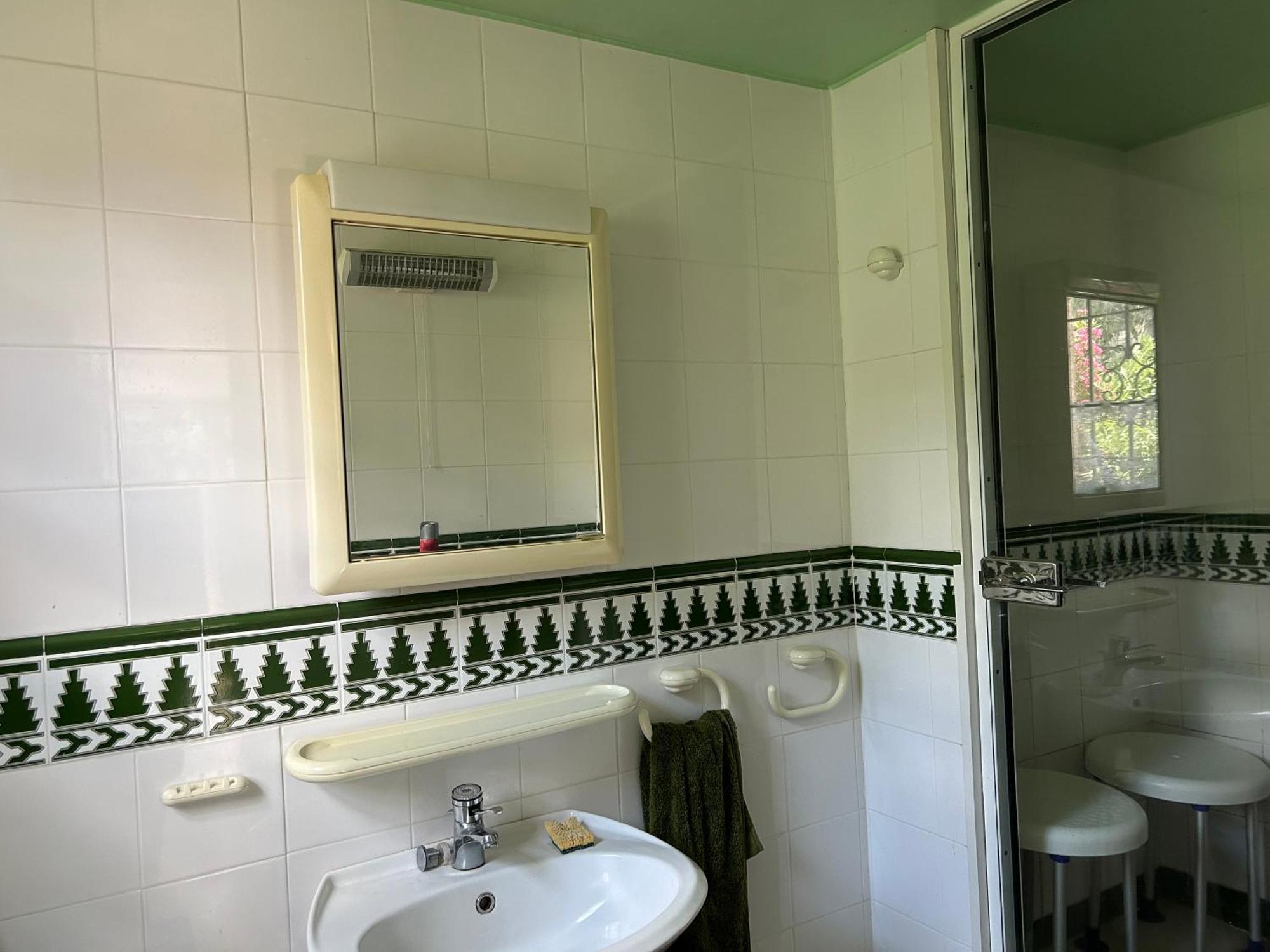 Homestay Dans Dependance Avec Sdb